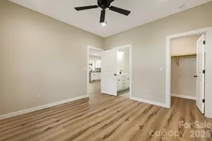 102 Babb St, Waynesville, NC 28786 - Photo 16