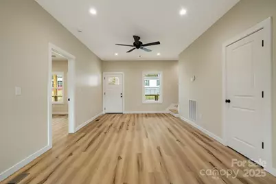 102 Babb Street, Waynesville, NC 28786 - Photo 6