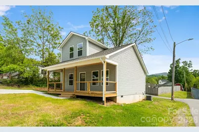 102 Babb Street, Waynesville, NC 28786 - Photo 2