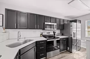 16865 Timber Crossing Rd, Charlotte, NC 28213 - Photo 4