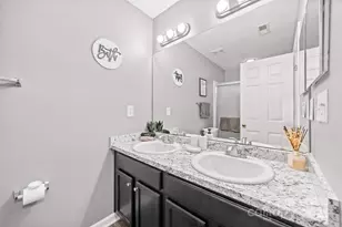 16865 Timber Crossing Rd, Charlotte, NC 28213 - Photo 16