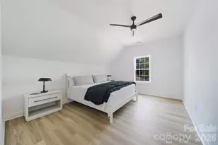 5764 Lake Pointe Dr, Granite Falls, NC 28630 - Photo 32