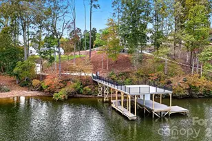 5764 Lake Pointe Dr, Granite Falls, NC 28630 - Photo 2