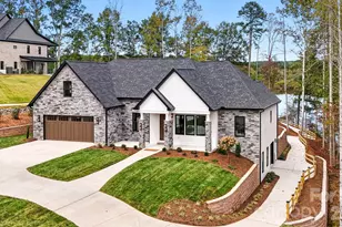 5764 Lake Pointe Dr, Granite Falls, NC 28630 - Photo 2