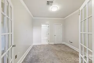 127 N Tryon St, Charlotte, NC 28202 - Photo 14