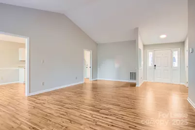 7201 Canyon Drive, Charlotte, NC 28262 - Photo 6