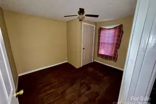 602 Green Chapman Rd, Gastonia, NC 28056 - Photo 4