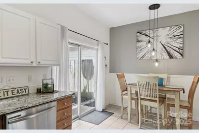 22 Rotunda Circle, Asheville, NC 28806 - Photo 10