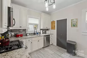 117 E Steele St, Salisbury, NC 28144 - Photo 16