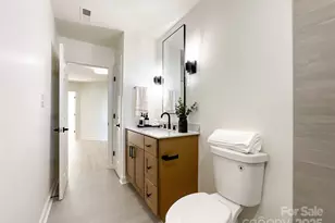 3826 Yorkford Dr, Charlotte, NC 28269 - Photo 24