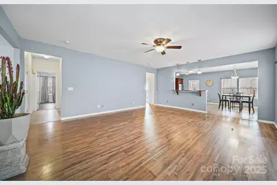 973 Roxburgh Avenue, Rock Hill, SC 29732 - Photo 4