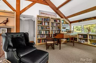 1380 Skunk Hollow Rd, Campobello, SC 29322 - Photo 10