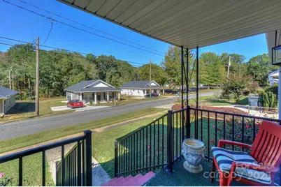 418 S Spargo Street, Dallas, NC 28034 - Photo 4