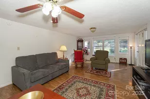 418 S Spargo St, Dallas, NC 28034 - Photo 18