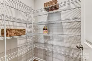 6132 Vasey St, Charlotte, NC 28269 - Photo 12