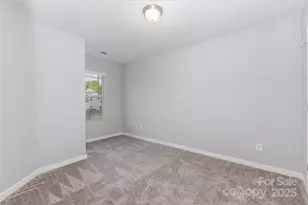 2617 Riley Woods Ln, Charlotte, NC 28269 - Photo 12