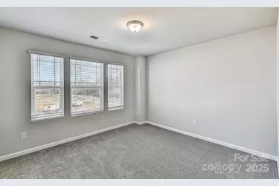 6128 Vasey Street, Charlotte, NC 28269 - Photo 20