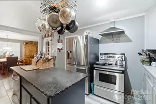 554 Loray Farm Rd, Dallas, NC 28034 - Photo 10