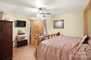 554 Loray Farm Rd, Dallas, NC 28034 - Photo 14