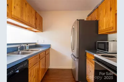 488 Oleta Road, Hendersonville, NC 28792 - Photo 6