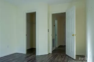 488 Oleta Rd, Hendersonville, NC 28792 - Photo 16