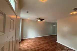 8134 Kings Creek Dr, Charlotte, NC 28273 - Photo 12