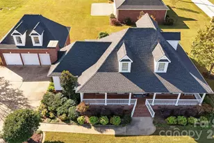 1004 Brockman Rd, Greer, SC 29651 - Photo 2