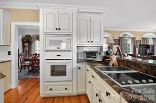 1004 Brockman Rd, Greer, SC 29651 - Photo 6