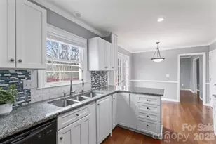 2701 O'Hara Dr, Charlotte, NC 28273 - Photo 6