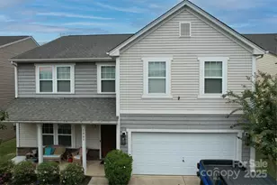 1009 Regal Manor Ln, Fort Mill, SC 29715 - Photo 2