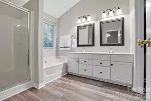 139 Creekside Dr, Fort Mill, SC 29715 - Photo 2