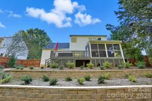 139 Creekside Dr, Fort Mill, SC 29715 - Photo 2