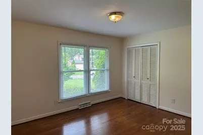 1115 Dumbarton Road, Gastonia, NC 28054 - Photo 2