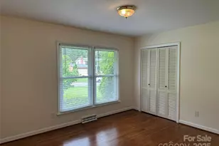 1115 Dumbarton Rd, Gastonia, NC 28054 - Photo 2