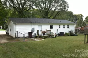 130 Happy Hollow Rd, Rockwell, NC 28138 - Photo 2