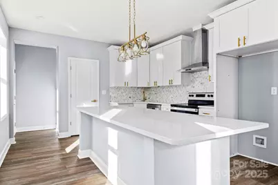 1011 N 14th Street, Bessemer City, NC 28016 - Photo 6