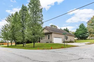 501 Orrs Camp Rd, Hendersonville, NC 28792 - Photo 18