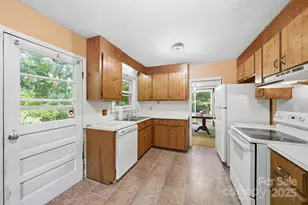 934 Armstrong Rd, Belmont, NC 28012 - Photo 8