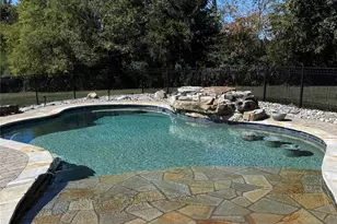 277 Glenwood Dr, Oakboro, NC 28129 - Photo 2