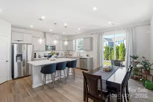 7308 Encino Pl, Charlotte, NC 28269 - Photo 12