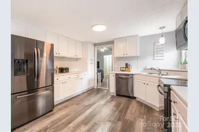 413 E 25th Street, Kannapolis, NC 28083 - Photo 4