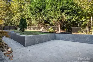 7 Shannon Ln, Leicester, NC 28748 - Photo 8