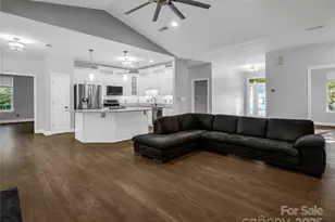 7 Shannon Ln, Leicester, NC 28748 - Photo 12