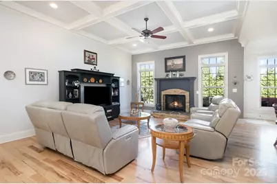 15030 Brannock Hills Drive, Charlotte, NC 28278 - Photo 18