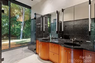 9331 Providence Rd, Charlotte, NC 28277 - Photo 20