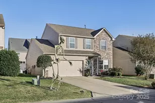 10900 Tailwater St, Davidson, NC 28036 - Photo 2