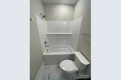 210 W 8th Avenue, Gastonia, NC 28052 - Photo 12