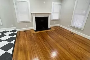 210 W 8th Ave, Gastonia, NC 28052 - Photo 6