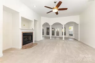 1514 Williamsburg Ln, Monroe, NC 28110 - Photo 4