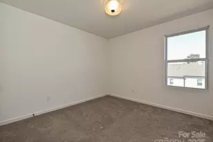 11026 Pagebrook Ln, Charlotte, NC 28214 - Photo 18